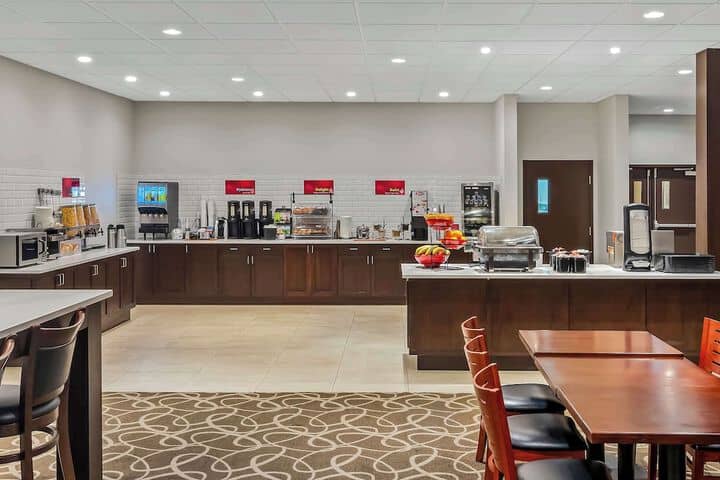 Breakfast area